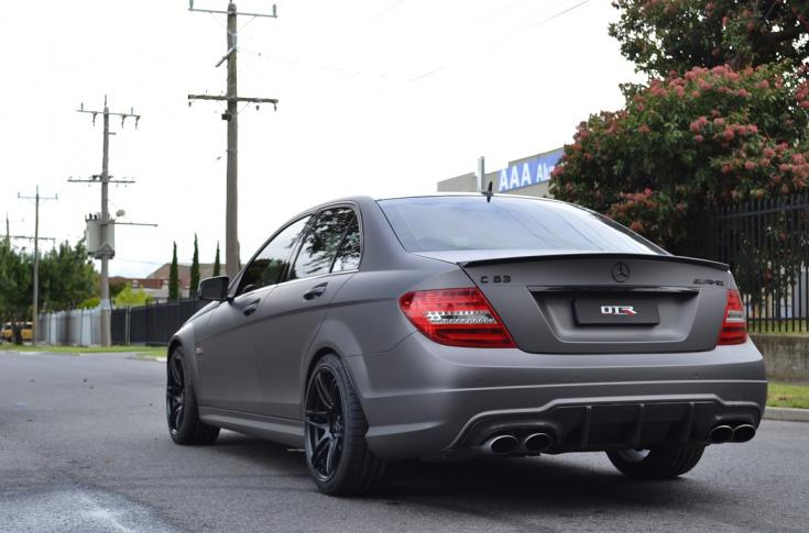 MERCEDES-AMG-C63-BLACK-EDITION-CC02-MATTE-BLACK